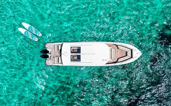 Аренда катера Luxury Cruiser 42 Ocean Pearl на Пхукете - вид сверху